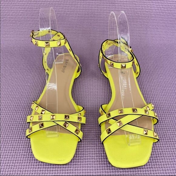 Bamboo Kick 62 Pyramid Stud Gladiator Sandals 6.5 Yellow Square Toe - Picture 7 of 11